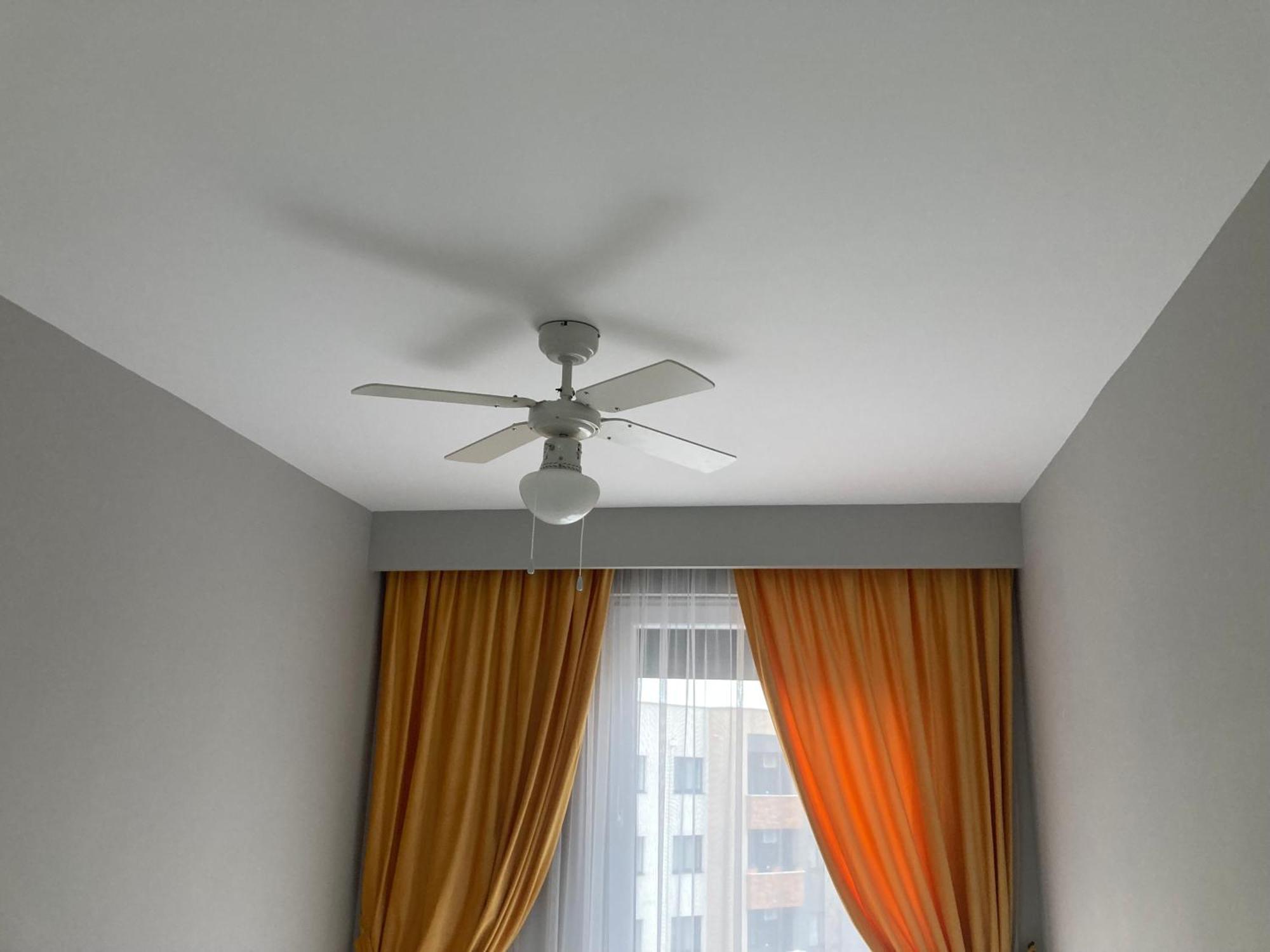 Apartamentul Max, Practic Si Confortabil Орадя Экстерьер фото